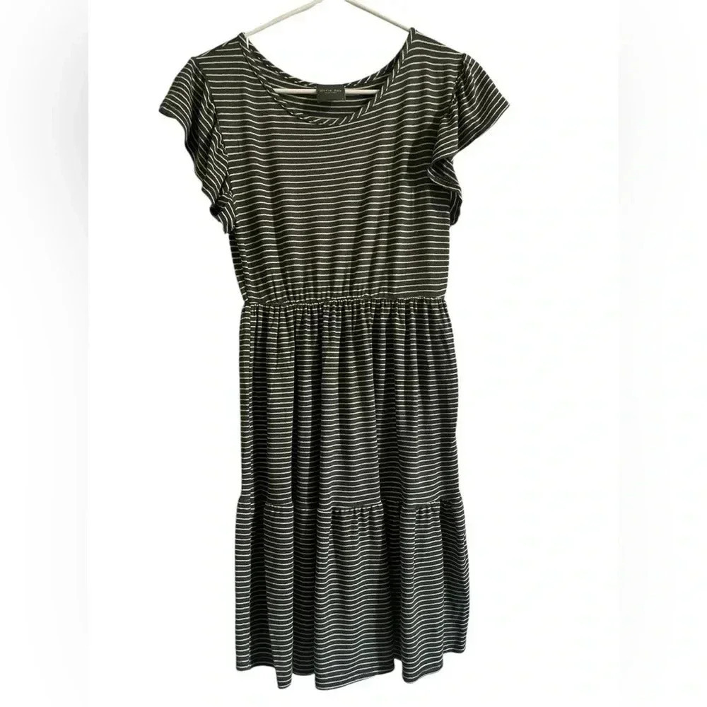 Olivia Rae Dress - Size Small